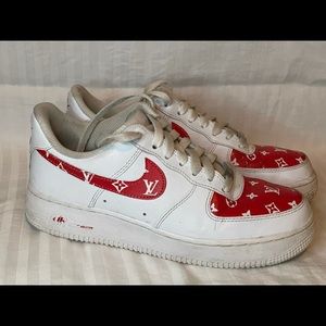 Custom painted Luis Vuitton Air Force 1